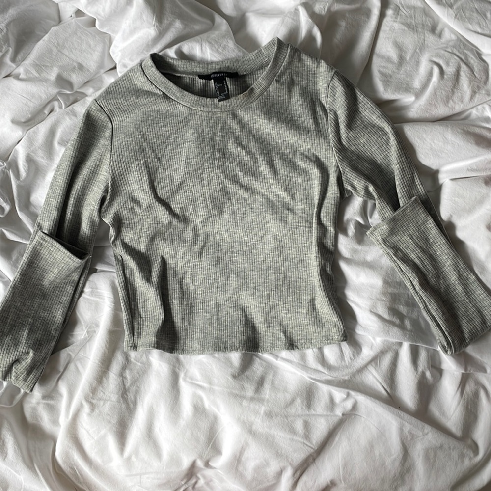 Brand new grey top